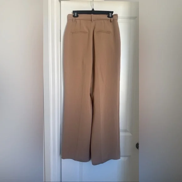 Wilfred Aritzia Women’s Tan Crepette Trousers Size 8 - Picture 3 of 8